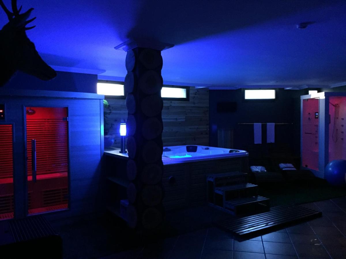 Gran Chalet Hotel & Petit Spa Vielha Bagian luar foto