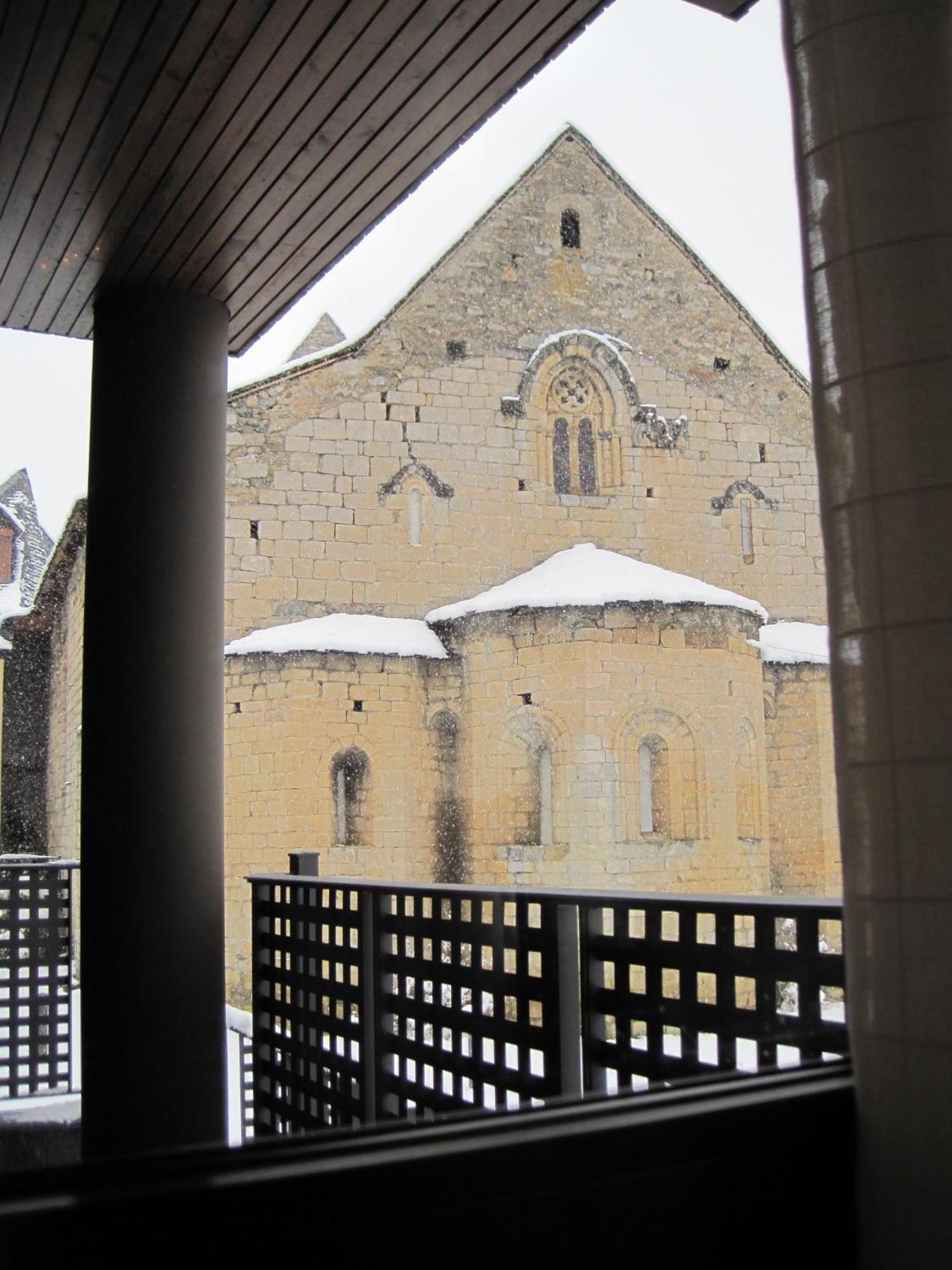 Gran Chalet Hotel & Petit Spa Vielha Bagian luar foto