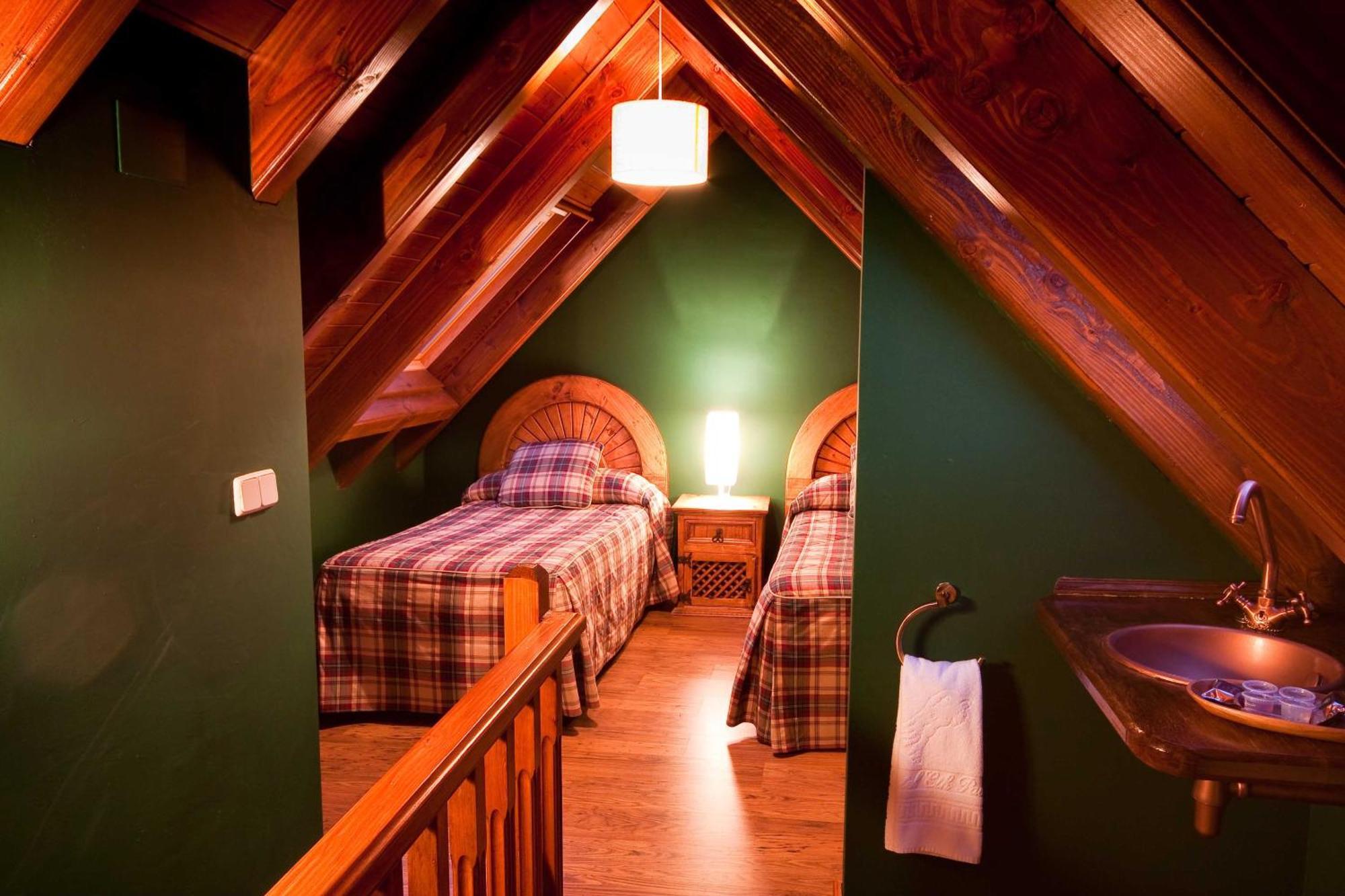 Gran Chalet Hotel & Petit Spa Vielha Ruang foto