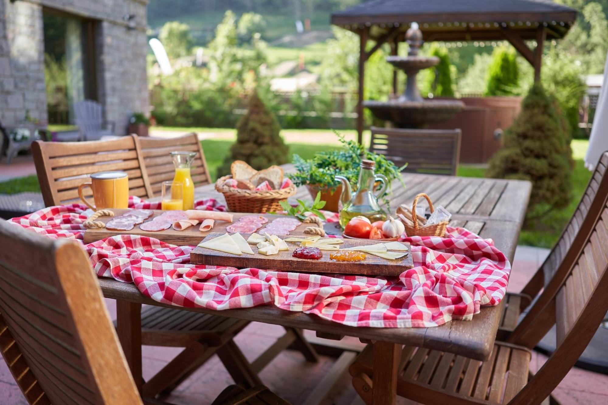 Gran Chalet Hotel & Petit Spa Vielha Bagian luar foto